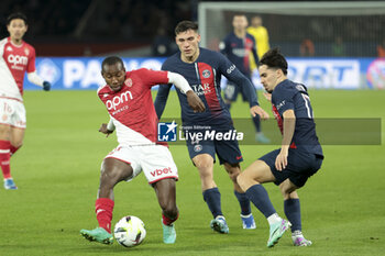 2023-11-24 - Mohamed Camara of Monaco, Manuel Ugarte, Vitinha of PSG during the French championship Ligue 1 football match between Paris Saint-Germain and AS Monaco on November 24, 2023 at Parc des Princes stadium in Paris, France - FOOTBALL - FRENCH CHAMP - PARIS SG V MONACO - FRENCH LIGUE 1 - SOCCER