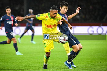 2023-12-09 - Marcus VINICIUS OLIVEIRA ALENCAR (Marquinhos) of Nantes and Lee KANG-IN of PSG during the French championship Ligue 1 football match between Paris Saint-Germain and FC Nantes on December 9, 2023 at Parc des Princes stadium in Paris, France - FOOTBALL - FRENCH CHAMP - PARIS SG V NANTES - FRENCH LIGUE 1 - SOCCER