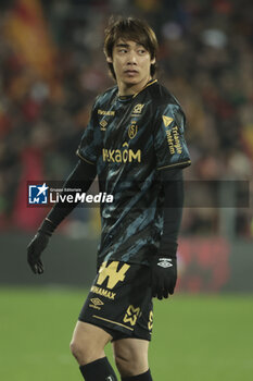 2023-12-16 - Junya Ito of Reims during the French championship Ligue 1 football match between RC Lens ans Stade de Reims on December 16, 2023 at Bollaert-Delelis stadium in Lens, France - FOOTBALL - FRENCH CHAMP - LENS V REIMS - FRENCH LIGUE 1 - SOCCER