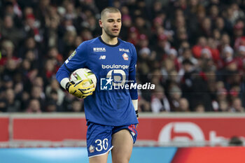 2023-12-17 - Lille goalkeeper Lucas Chevalier during the French championship Ligue 1 football match between Losc Lille and Paris Saint-Germain on December 17, 2023 at Pierre Mauroy stadium in Villeneuve-d'Ascq near Lille, France - FOOTBALL - FRENCH CHAMP - LILLE V PARIS SG - FRENCH LIGUE 1 - SOCCER