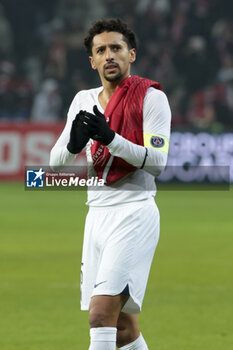 2023-12-17 - Marquinhos of PSG salutes the supporters following during the French championship Ligue 1 football match between Losc Lille and Paris Saint-Germain on December 17, 2023 at Pierre Mauroy stadium in Villeneuve-d'Ascq near Lille, France - FOOTBALL - FRENCH CHAMP - LILLE V PARIS SG - FRENCH LIGUE 1 - SOCCER