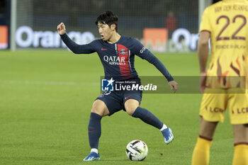2023-12-20 - Lee Kang-in of PSG during the French championship Ligue 1 football match between Paris Saint-Germain and FC Metz on December 20, 2023 at Parc des Princes stadium in Paris, France - FOOTBALL - FRENCH CHAMP - PARIS SG V METZ - FRENCH LIGUE 1 - SOCCER
