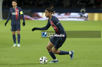 2023-12-20 - Bradley Barcola of PSG during the French championship Ligue 1 football match between Paris Saint-Germain and FC Metz on December 20, 2023 at Parc des Princes stadium in Paris, France - FOOTBALL - FRENCH CHAMP - PARIS SG V METZ - FRENCH LIGUE 1 - SOCCER
