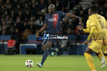 2023-12-20 - Danilo Pereira of PSG during the French championship Ligue 1 football match between Paris Saint-Germain and FC Metz on December 20, 2023 at Parc des Princes stadium in Paris, France - FOOTBALL - FRENCH CHAMP - PARIS SG V METZ - FRENCH LIGUE 1 - SOCCER