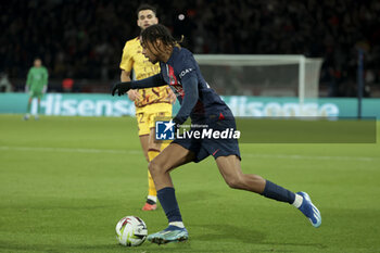 2023-12-20 - Bradley Barcola of PSG during the French championship Ligue 1 football match between Paris Saint-Germain and FC Metz on December 20, 2023 at Parc des Princes stadium in Paris, France - FOOTBALL - FRENCH CHAMP - PARIS SG V METZ - FRENCH LIGUE 1 - SOCCER