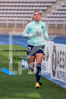 2023-01-15 - Louise Fleury of Paris FC warms up ahead of the Women's French championship D1 Arkema football match between Paris FC and FC Fleury 91 on January 15, 2023 at Sebastien Charlety stadium in Paris, France - FOOTBALL - WOMEN'S FRENCH CHAMP - PARIS FC V FC FLEURY - FRENCH WOMEN DIVISION 1 - SOCCER