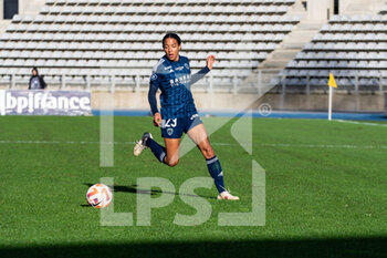 2023-01-15 - Eseosa Aigbogun of Paris FC controls the ball during the Women's French championship D1 Arkema football match between Paris FC and FC Fleury 91 on January 15, 2023 at Sebastien Charlety stadium in Paris, France - FOOTBALL - WOMEN'S FRENCH CHAMP - PARIS FC V FC FLEURY - FRENCH WOMEN DIVISION 1 - SOCCER