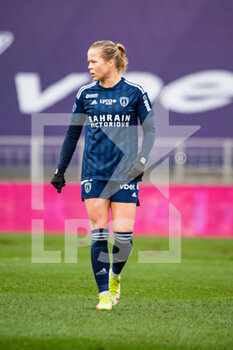 2023-02-04 - Julie Soyer of Paris FC during the Women's French championship, D1 Arkema football match between Paris FC and Dijon FCO on February 4, 2023 at Sebastien Charlety stadium in Paris, France - FOOTBALL - WOMEN'S FRENCH CHAMP - PARIS FC V DIJON - FRENCH WOMEN DIVISION 1 - SOCCER