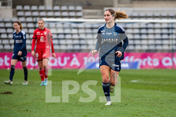 2023-02-04 - Tess Laplacette of Paris FC during the Women's French championship, D1 Arkema football match between Paris FC and Dijon FCO on February 4, 2023 at Sebastien Charlety stadium in Paris, France - FOOTBALL - WOMEN'S FRENCH CHAMP - PARIS FC V DIJON - FRENCH WOMEN DIVISION 1 - SOCCER