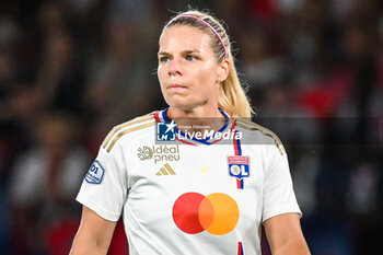 2023-10-01 - Eugenie LE SOMMER of Lyon during the women’s French championship D1 Arkema football match between Paris Saint Germain and Olympique Lyonnais on October 1, 2023 at Parc des Princes stadium in Paris, France - FOOTBALL - WOMEN'S FRENCH CHAMP - PARIS SG V LYON - FRENCH WOMEN DIVISION 1 - SOCCER