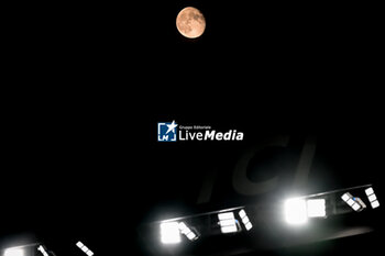 2023-10-01 - This photo shows an illustration of the moon during the women’s French championship D1 Arkema football match between Paris Saint Germain and Olympique Lyonnais on October 1, 2023 at Parc des Princes stadium in Paris, France - FOOTBALL - WOMEN'S FRENCH CHAMP - PARIS SG V LYON - FRENCH WOMEN DIVISION 1 - SOCCER