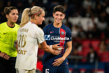 2023-09-15 - Lindsey Horan of Olympique Lyonnais and Elisa De Almeida of Paris Saint Germain during the women’s French championship D1 Arkema football match between Paris Saint Germain and Olympique Lyonnais on October 1, 2023 at Parc des Princes stadium in Paris, France - FOOTBALL - WOMEN FRENCH CHAMP - PARIS SG V LYON - FRENCH WOMEN DIVISION 1 - SOCCER
