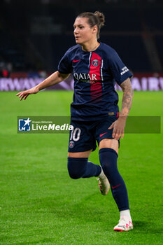 2023-09-15 - Ramona Bachmann of Paris Saint Germain during the women’s French championship D1 Arkema football match between Paris Saint Germain and Olympique Lyonnais on October 1, 2023 at Parc des Princes stadium in Paris, France - FOOTBALL - WOMEN FRENCH CHAMP - PARIS SG V LYON - FRENCH WOMEN DIVISION 1 - SOCCER