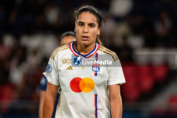 2023-09-15 - Amel Majri of Olympique Lyonnais during the women’s French championship D1 Arkema football match between Paris Saint Germain and Olympique Lyonnais on October 1, 2023 at Parc des Princes stadium in Paris, France - FOOTBALL - WOMEN FRENCH CHAMP - PARIS SG V LYON - FRENCH WOMEN DIVISION 1 - SOCCER