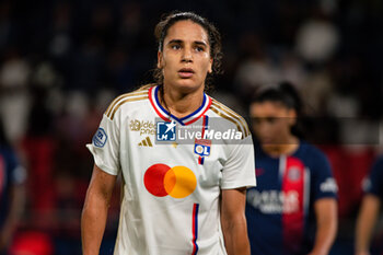 2023-09-15 - Amel Majri of Olympique Lyonnais reacts during the women’s French championship D1 Arkema football match between Paris Saint Germain and Olympique Lyonnais on October 1, 2023 at Parc des Princes stadium in Paris, France - FOOTBALL - WOMEN FRENCH CHAMP - PARIS SG V LYON - FRENCH WOMEN DIVISION 1 - SOCCER