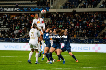 2023-11-05 - Wendie Renard of Olympique Lyonnais fights for the ball during the Women's French championship, D1 Arkema football match between Paris FC and Olympique Lyonnais (Lyon) on November 5, 2023 at Sébastien Charléty stadium in Paris, France - FOOTBALL - WOMEN'S FRENCH CHAMP - PARIS FC V LYON - FRENCH WOMEN DIVISION 1 - SOCCER