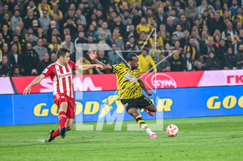 2023-05-03 - 7 LEVI GARCIA of AEK FC with 15 SOKRATIS PAPASTATHOPOULOS of Olympiacos FC during the Greek Super League, playoff match between AEK FC and Olympiacos FC at OPAP Arena on May 3, 2023, in Athens, Greece. - AEK VS OLYMPIACOS - GREEK SUPER LEAGUE - SOCCER