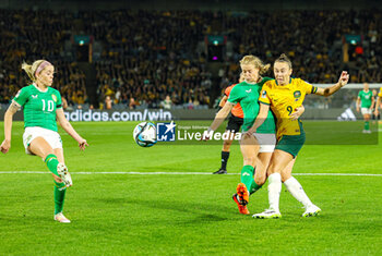 2023-07-20 - Caitlin Foord (9) of Australia shoots towards the goal during the 2023 FIFA Women’s World Cup, Group B football match between Australia and Republic of Ireland on 20 July 2023 at Stadium Australia in Sydney, Australia - FOOTBALL - WOMEN'S WORLD CUP 2023 - AUSTRALIA V REPUBLIC OF IRELAND - FIFA WORLD CUP - SOCCER