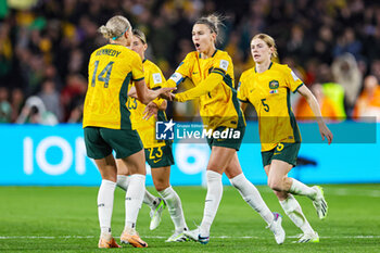 2023-07-20 - Steph Catley (7) of Australia scores from the penalty spot and celebrates 1-0 during the 2023 FIFA Women’s World Cup, Group B football match between Australia and Republic of Ireland on 20 July 2023 at Stadium Australia in Sydney, Australia - FOOTBALL - WOMEN'S WORLD CUP 2023 - AUSTRALIA V REPUBLIC OF IRELAND - FIFA WORLD CUP - SOCCER