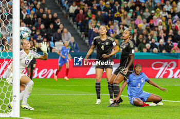 2023-07-24 - Kadidiatou Diani (11) of France sees her shot hit the post during the 2023 FIFA Women’s World Cup, Group F football match between France and Jamaica on 23 July 2023 at Stadium Australia in Sydney, Australia - FOOTBALL - WOMEN'S WORLD CUP 2023 - FRANCE V JAMAICA - FIFA WORLD CUP - SOCCER
