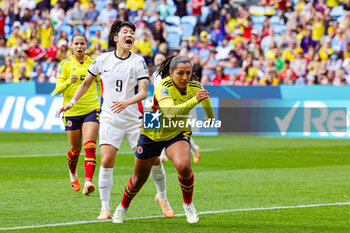 2023-07-25 - Geum-min Lee (9) of Korea Republic and Manuela Vanegas of Colombia during the 2023 FIFA Women’s World Cup, Group H football match between Colombia and Korea Republic on 25 July 2023 at Sydney Football Stadium in Sydney, Australia - FOOTBALL - WOMEN'S WORLD CUP 2023 - COLOMBIA V KOREA REPUBLIC - FIFA WORLD CUP - SOCCER