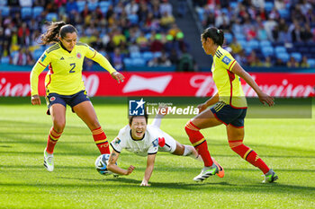 2023-07-25 - Hwa-Yeon Son (7) of Korea Republic tussles with Manuela Vanegas (2) of Colombia during the 2023 FIFA Women’s World Cup, Group H football match between Colombia and Korea Republic on 25 July 2023 at Sydney Football Stadium in Sydney, Australia - FOOTBALL - WOMEN'S WORLD CUP 2023 - COLOMBIA V KOREA REPUBLIC - FIFA WORLD CUP - SOCCER