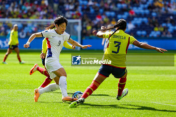 2023-07-25 - Geum-min Lee (9) of Korea Republic and Daniela Arias of Colombia during the 2023 FIFA Women’s World Cup, Group H football match between Colombia and Korea Republic on 25 July 2023 at Sydney Football Stadium in Sydney, Australia - FOOTBALL - WOMEN'S WORLD CUP 2023 - COLOMBIA V KOREA REPUBLIC - FIFA WORLD CUP - SOCCER