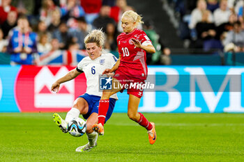 2023-07-28 - Millie Bright (6) of England battles with Pernille Harder (10) of Denmark during the 2023 FIFA Women’s World Cup, Group D football match between England and Denmark on 28 July 2023 at Sydney Football Stadium in Sydney, Australia - FOOTBALL - WOMEN'S WORLD CUP 2023 - ENGLAND V DENMARK - FIFA WORLD CUP - SOCCER