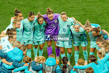 2023-07-31 - Australia players huddle during the 2023 FIFA Women’s World Cup, Group B football match between Canada and Australia on 31 July 2023 at Melbourne Rectangular Stadium in Melbourne, Australia - FOOTBALL - WOMEN'S WORLD CUP 2023 - CANADA V AUSTRALIA - FIFA WORLD CUP - SOCCER