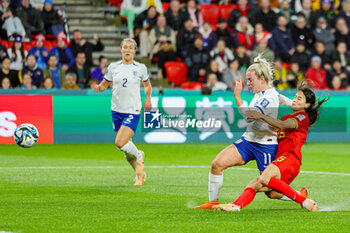2023-08-01 - Lauren Hemp (11) of England shoots towards the goal, Qiaozhu Chen of China during the 2023 FIFA Women’s World Cup, Group D football match between China and England on 1 August 2023 at Hindmarsh Stadium in Adelaide, Australia - FOOTBALL - WOMEN'S WORLD CUP 2023 - CHINA V ENGLAND - FIFA WORLD CUP - SOCCER