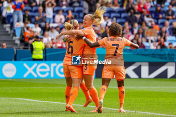 2023-08-06 - Jill Roord (6) of Netherlands scores a goal and celebrates 1-0 during the 2023 FIFA Women’s World Cup, round of 16 football match between Netherlands and South Africa on 6 August 2023 at Sydney Football Stadium, Sydney, Australia - FOOTBALL - WOMEN'S WORLD CUP 2023 - NETHERLANDS V SOUTH AFRICA - FIFA WORLD CUP - SOCCER