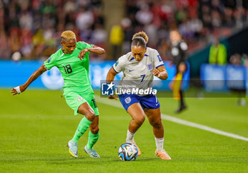 2023-08-07 - Lauren James (7) of England tussles with Halimatu Ayinde (18) of Nigeria during the 2023 FIFA Women’s World Cup, Round of 16 football match between England and Nigeria on 7 August 2023 at Brisbane Stadium in Brisbane, Australia - FOOTBALL - WOMEN'S WORLD CUP 2023 - ENGLAND V NIGERIA - FIFA WORLD CUP - SOCCER