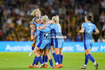 2023-08-16 - Ella Toone (10) of England scores a goal and celebrates 0-1 during the 2023 FIFA Women’s World Cup, semi-final football match between Australia and England on 16 August 2023 at Stadium Australia in Sydney, Australia - FOOTBALL - WOMEN'S WORLD CUP 2023 - 1/2 - AUSTRALIA V ENGLAND - FIFA WORLD CUP - SOCCER
