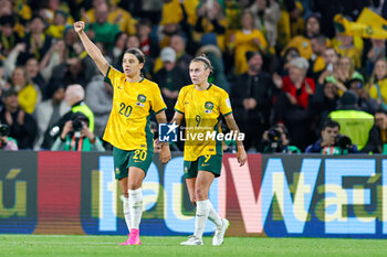 2023-08-16 - Sam Kerr (20) of Australia scores a goal and celebrates 1-1 during the 2023 FIFA Women’s World Cup, semi-final football match between Australia and England on 16 August 2023 at Stadium Australia in Sydney, Australia - FOOTBALL - WOMEN'S WORLD CUP 2023 - 1/2 - AUSTRALIA V ENGLAND - FIFA WORLD CUP - SOCCER