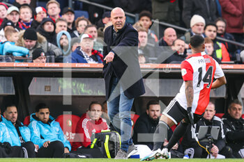 2023-02-05 - Coach Arne Slot of Feyenoord during the Netherlands championship Eredivisie football match between Feyenoord and PSV on February 5, 2023 at Stadion Feijenoord in Rotterdam, Netherlands - FOOTBALL - NETHERLANDS CHAMP - FEYENOORD V PSV - NETHERLANDS EREDIVISIE - SOCCER