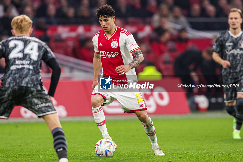 FOOTBALL - NETHERLANDS CHAMP - AJAX v EMMEN - NETHERLANDS EREDIVISIE - SOCCER