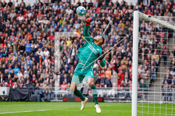2023-04-23 - Walter Benitez of PSV during the Netherlands championship Eredivisie football match between PSV and Ajax on April 23, 2023 at Philips Stadion in Eindhoven, Netherlands - FOOTBALL - NETHERLANDS CHAMP - PSV V AJAX - NETHERLANDS EREDIVISIE - SOCCER