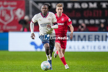 2023-11-25 - Johan Bakayoko of PSV during the Netherlands championship Eredivisie football match between FC Twente and PSV on November 25, 2023 at De Grolsch Veste in Enschede, Netherlands - FOOTBALL - NETHERLANDS CHAMP - TWENTE V PSV - NETHERLANDS EREDIVISIE - SOCCER