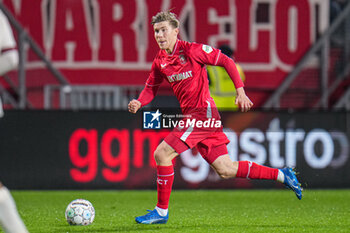 2023-11-25 - Alfons Sampsted of FC Twente during the Netherlands championship Eredivisie football match between FC Twente and PSV on November 25, 2023 at De Grolsch Veste in Enschede, Netherlands - FOOTBALL - NETHERLANDS CHAMP - TWENTE V PSV - NETHERLANDS EREDIVISIE - SOCCER