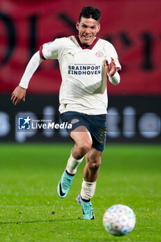2023-11-25 - Hirving Lozano of PSV during the Netherlands championship Eredivisie football match between FC Twente and PSV on November 25, 2023 at De Grolsch Veste in Enschede, Netherlands - FOOTBALL - NETHERLANDS CHAMP - TWENTE V PSV - NETHERLANDS EREDIVISIE - SOCCER