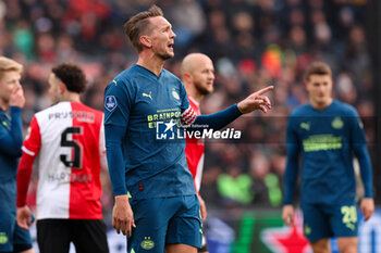 2023-12-03 - Luuk de Jong of PSV during the Netherlands championship Eredivisie football match between Feyenoord and PSV on December 3, 2023 at Stadion Feijenoord in Rotterdam, Netherlands - FOOTBALL - NETHERLANDS CHAMP - FEYENOORD V PSV - NETHERLANDS EREDIVISIE - SOCCER