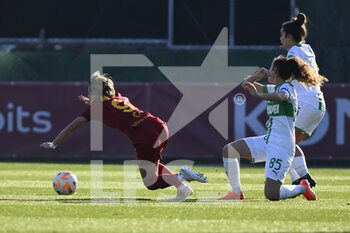 2023-01-29 - Maria Luisa Filangeri of U.S. Sassuolo Calcio and Valentina Giacinti of AS Roma Women during the 15th day of the Serie A Championship between A.S. Roma Women and U.S. Sassuolo Calcio Femminile at the Stadio Tre Fontane on 29th of January, 2023 in Rome, Italy. - AS ROMA VS US SASSUOLO - ITALIAN SERIE A WOMEN - SOCCER