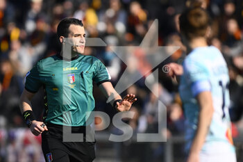 2023-02-11 - Referee Valerio Crezzini during the 17th day of the Serie A Championship between A.S. Roma Women and F.C. Inter Women at the Stadio Tre Fontane on 11th of February, 2023 in Rome, Italy. - AS ROMA VS INTER - FC INTERNAZIONALE - ITALIAN SERIE A WOMEN - SOCCER