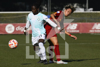2023-02-11 - Tabitha Chawinga of F.C. Inter Women and Moeka Minami of AS Roma Women during the 17th day of the Serie A Championship between A.S. Roma Women and F.C. Inter Women at the Stadio Tre Fontane on 11th of February, 2023 in Rome, Italy. - AS ROMA VS INTER - FC INTERNAZIONALE - ITALIAN SERIE A WOMEN - SOCCER
