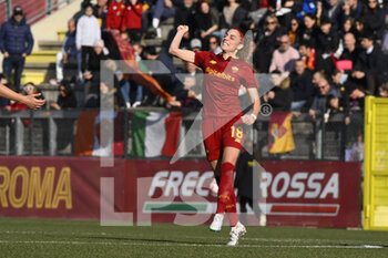 2023-02-11 - Benedetta Glionna of AS Roma Women during the 17th day of the Serie A Championship between A.S. Roma Women and F.C. Inter Women at the Stadio Tre Fontane on 11th of February, 2023 in Rome, Italy. - AS ROMA VS INTER - FC INTERNAZIONALE - ITALIAN SERIE A WOMEN - SOCCER
