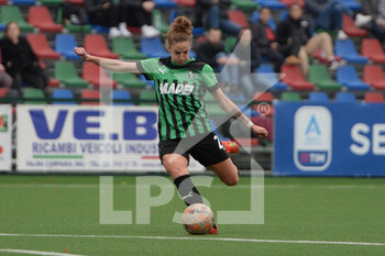 2023-02-25 - Martina Tommaselli of US Sassuolo in action  during the Italy Women Serie A football between Pomigliano Calcio and US Sassuolo  at Stadio Comunale di Palma Campania  - POMIGLIANO CALCIO VS US SASSUOLO - ITALIAN SERIE A WOMEN - SOCCER