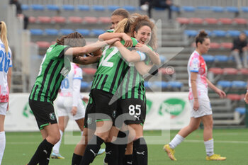 2023-02-25 - Tamar Dongus of US Sassuolo rejoices after scoring a goal of 0-2 with his teammates  during the Italy Women Serie A football between Pomigliano Calcio and US Sassuolo  at Stadio Comunale di Palma Campania  - POMIGLIANO CALCIO VS US SASSUOLO - ITALIAN SERIE A WOMEN - SOCCER