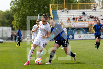 2023-04-15 - Benedetta Glionna(Roma) and Chiara Robustellini(Inter) - INTER FC INTERNAZIONALE VS AS ROMA - ITALIAN SERIE A WOMEN - SOCCER