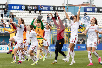 2023-04-15 - Roma Final Celebration  - INTER FC INTERNAZIONALE VS AS ROMA - ITALIAN SERIE A WOMEN - SOCCER