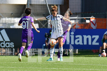 2023-04-16 - Girelli (Juventus) defend the ball - JUVENTUS FC VS ACF FIORENTINA - ITALIAN SERIE A WOMEN - SOCCER